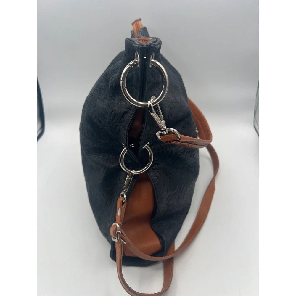 The Unbranded Brand stylish black